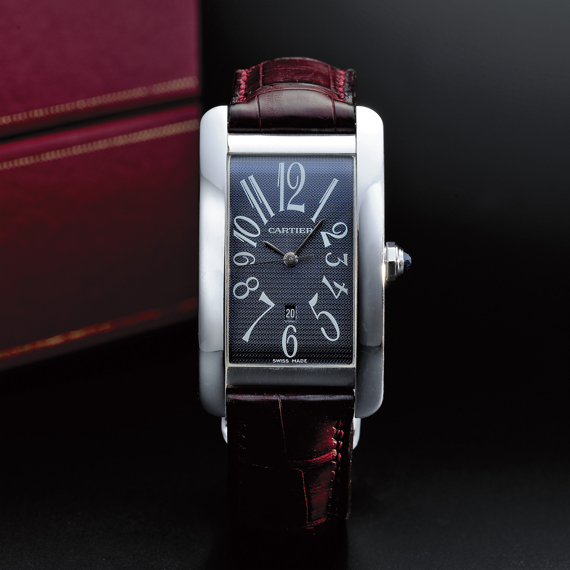 Cartier, A WHITE GOLD AUTOMATIC CENTER SECONDS RECTANGULAR WRISTWATCH WITH DATE CIRCA 2005 TANK AMERICAINE