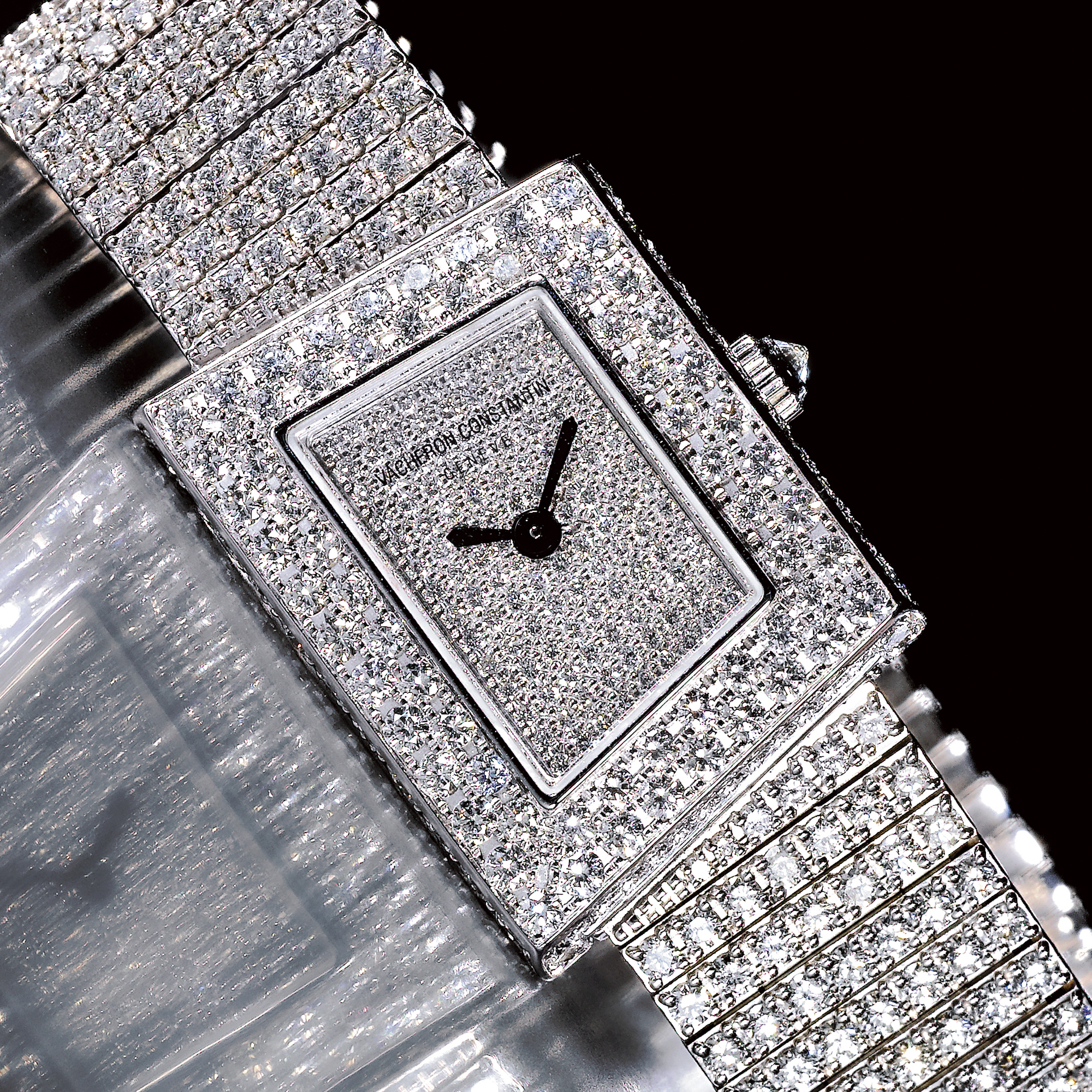 VACHERON CONSTANTIN, A LADY'S VERY FINE AND RARE WHITE GOLD AND DIAMOND SET ASYMMETRIC BRACELET WATCH CIRCA 2000 KALLA 1972