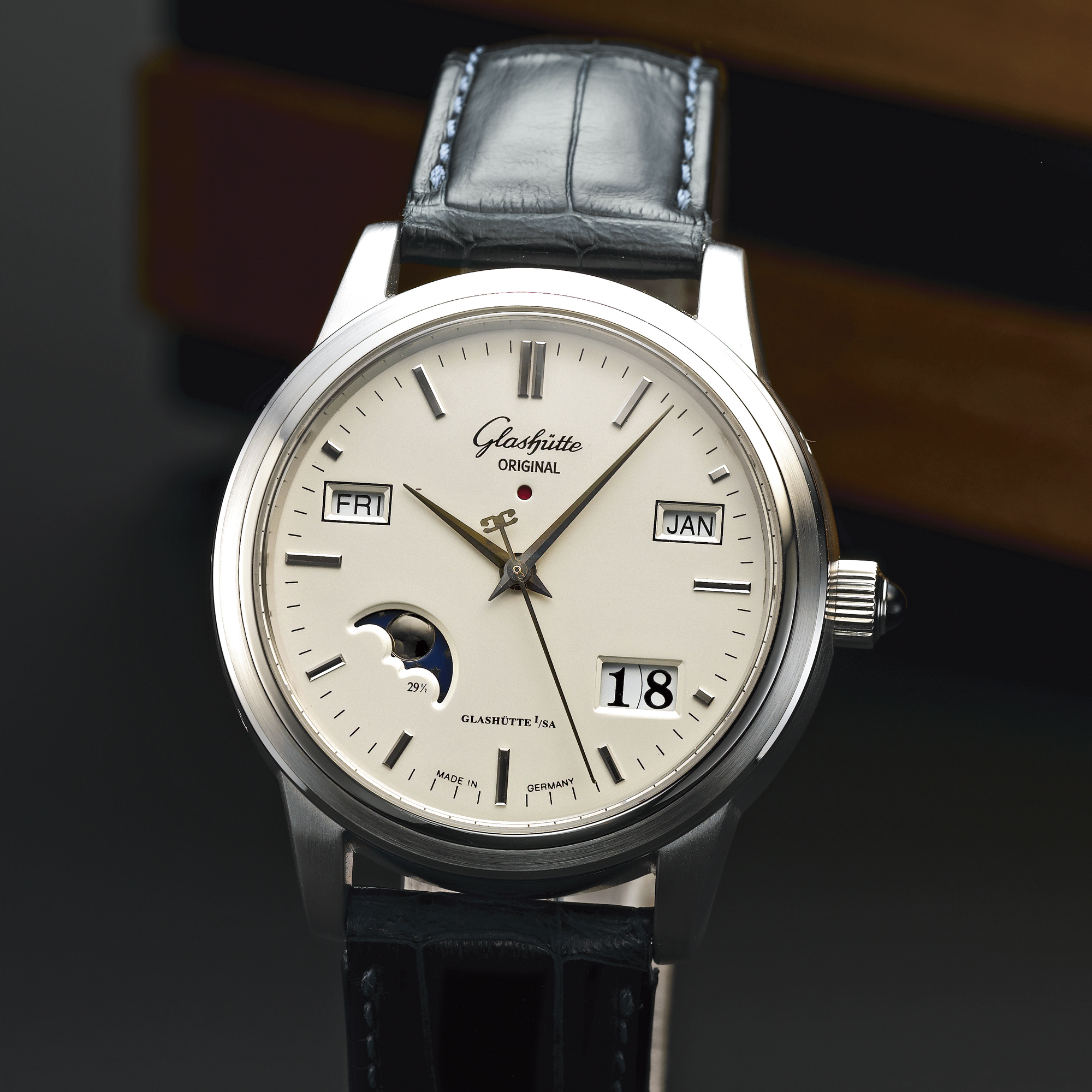 Glashütte Original, A FINE LIMITED EDITION PLATINUM AUTOMATIC CENTER SECONDS PERPETUAL CALENDAR WRISTWATCH WITH OVERSIZED DATE MOON-PHASES AND LEAP YEARCIRCA 2005 SENATOR NO 12/50
 