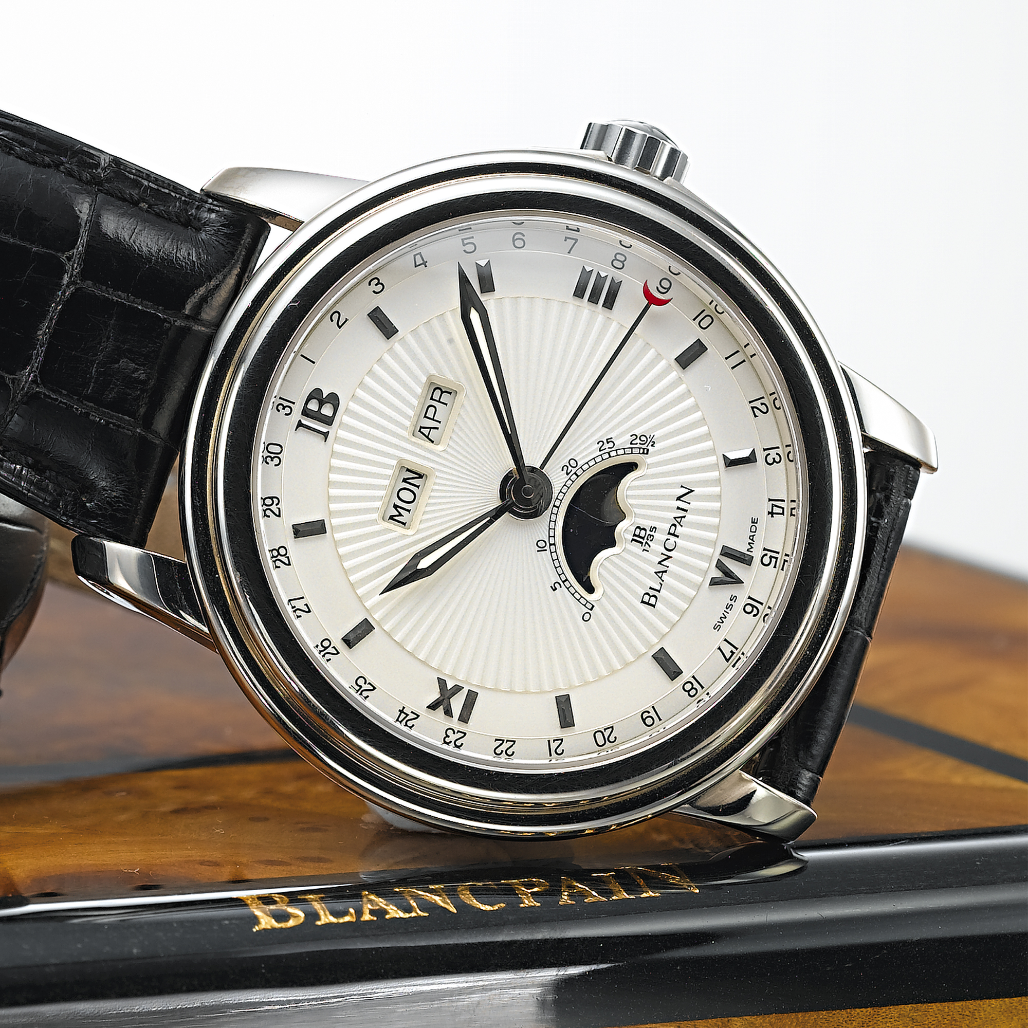 BLANCPAIN, A LIMITED EDITION WHITE GOLD AUTOMATIC TRIPLE CALENDAR WRISTWATCH WITH MOON PHASESCIRCA 1995, 123/260 