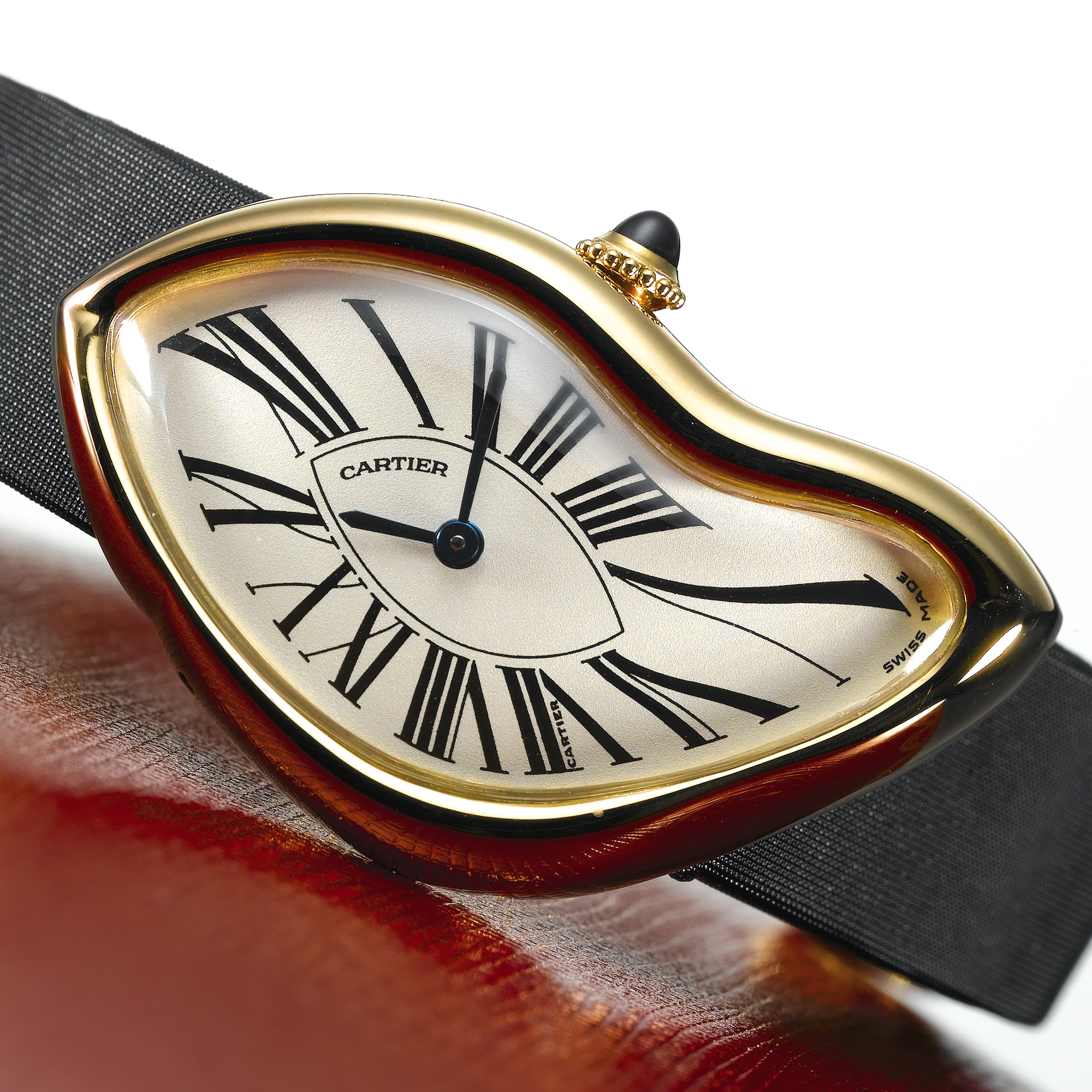 CARTIER, A LADY'S FINE PINK GOLD ASYMMETRIC WRISTWATCHCRASH, CIRCA 1995