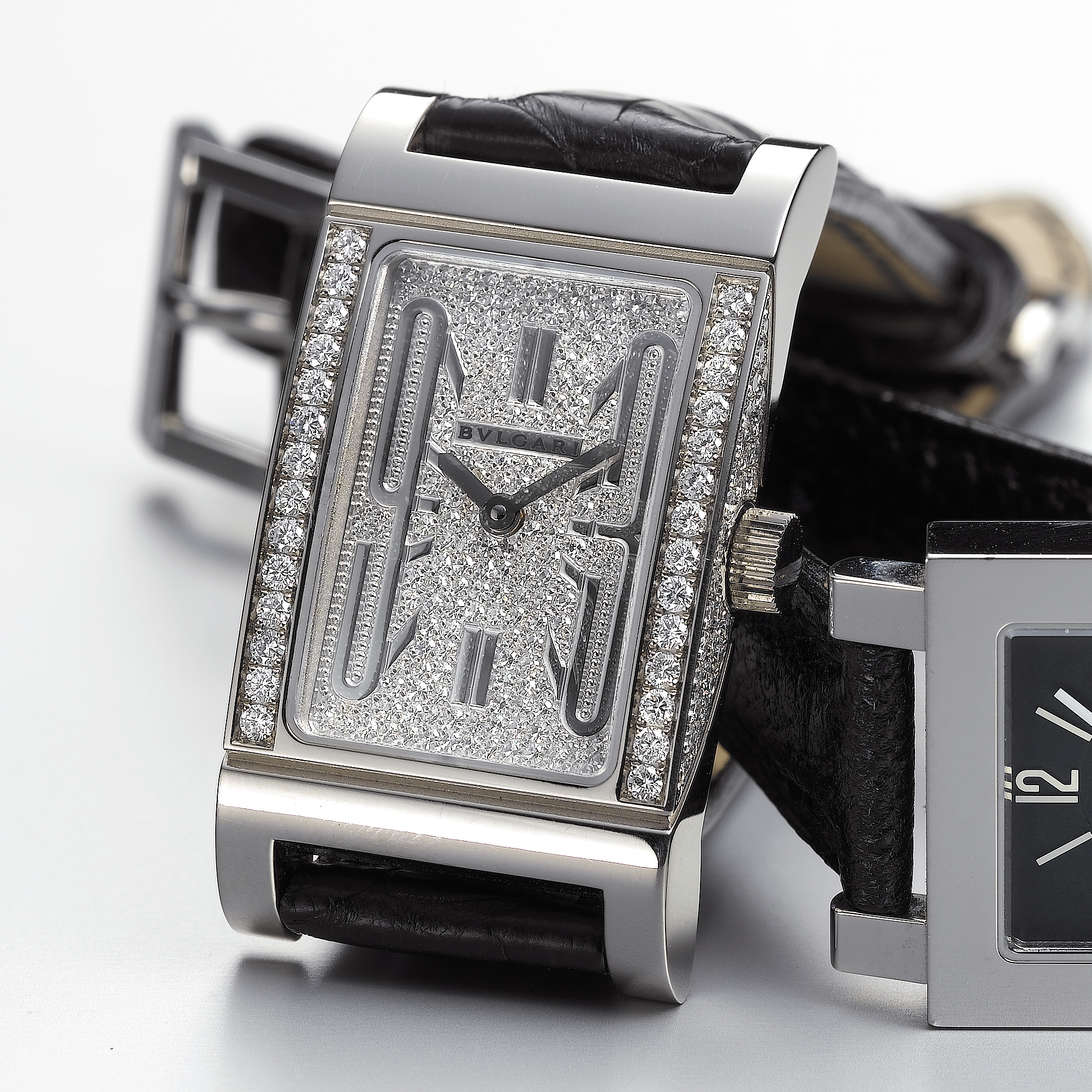 BVLGARI, A LADY'S WHITE GOLD AND DIAMOND SET RECTANGULAR WRISTWATCHRETTANGOLO, CIRCA 2005